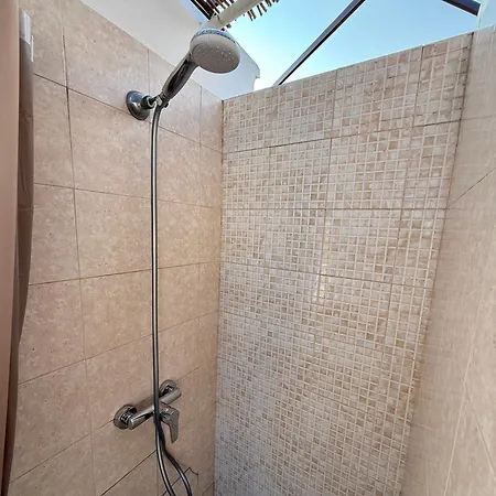 Casa Siry - In Centro E A 350 M Dalle Spiagge Di Torre San Giovanni Ugento